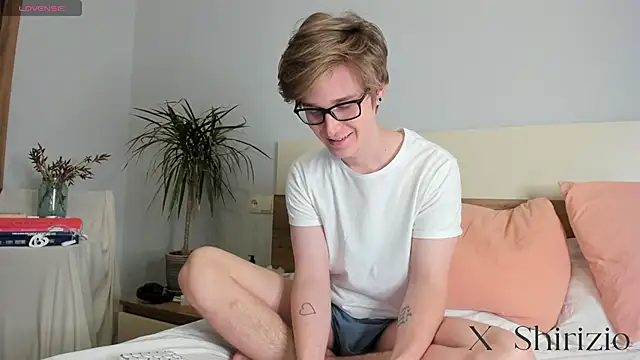 Shirizi online show from February 5, 2025, 3:31 pm