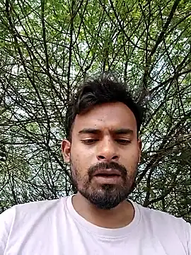 rayhan085 online show from November 3, 2025, 8:40 am