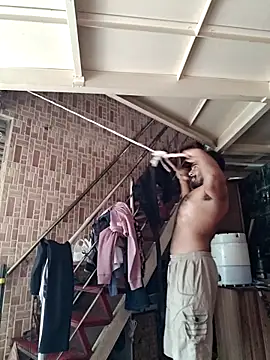 rayhan085 online show from September 10, 2025, 8:24 am