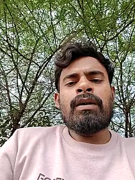 rayhan085 online show from November 24, 2025, 8:58 am