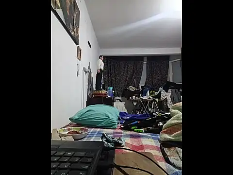 Snapshot of jperezofficial1 chatting on November 29, 2025, 3:06 am jperezofficial1 online show from November 29, 2025, 3:06 am