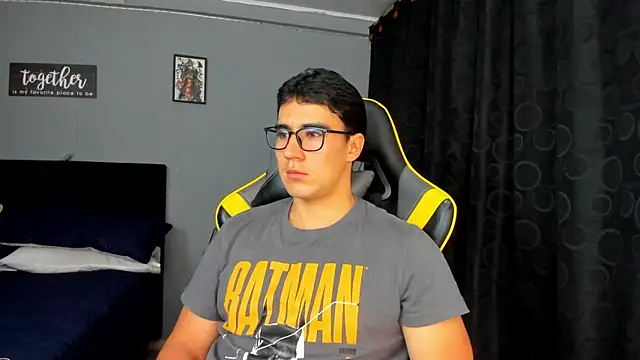 owengray2n online show from September 29, 2025, 1:12 am