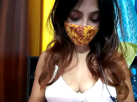 cutesoma2 online show from November 13, 2025, 6:12 pm