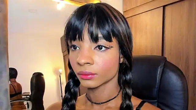 alikahouston4 online show from March 14, 2025, 4:54 am