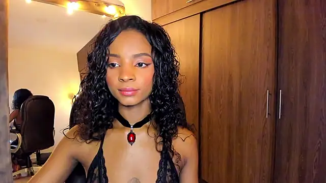 alikahouston4 online show from October 15, 2025, 2:43 am