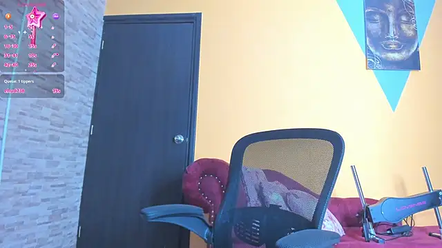 Snapshot of SelenaGmez chatting on December 19, 2024, 8:56 am SelenaGmez online show from December 19, 2024, 8:56 am