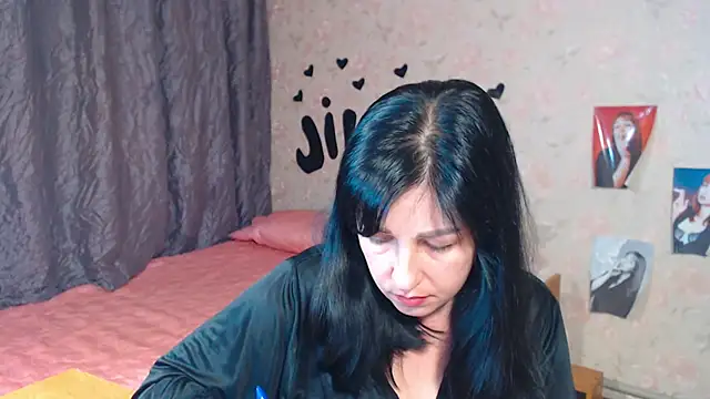 JillStevens online show from October 1, 2025, 4:33 pm