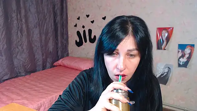 JillStevens online show from November 7, 2025, 4:17 am