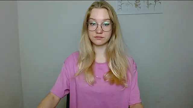 cindi hot online show from September 19, 2025, 10:30 am