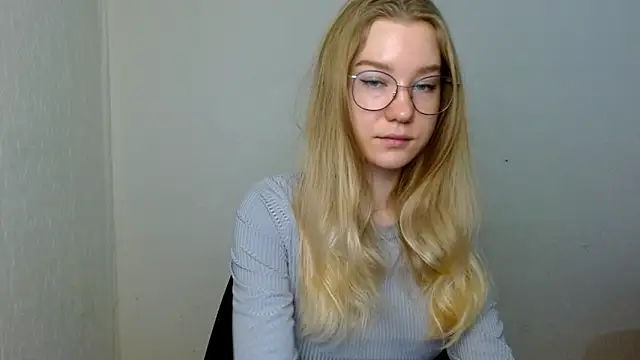 cindi hot online show from November 29, 2025, 9:31 am