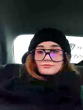 Snapshot of RiskyViolet chatting on December 26, 2024, 3:16 am RiskyViolet online show from December 26, 2024, 3:16 am