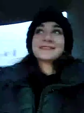 Snapshot of RiskyViolet chatting on December 28, 2024, 2:22 am RiskyViolet online show from December 28, 2024, 2:22 am