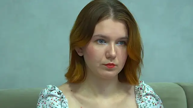 LessySmith online show from September 29, 2025, 4:23 pm