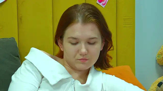 LessySmith online show from February 14, 2026, 4:23 am