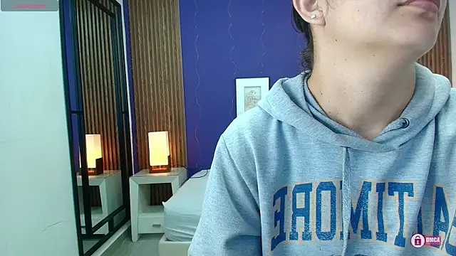 alina martinelli online show from September 26, 2025, 12:01 pm