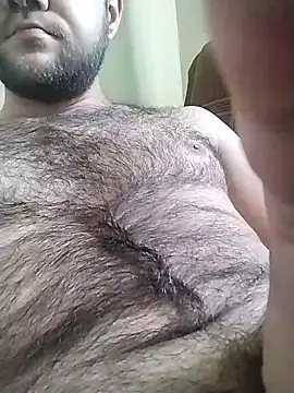 Deckard Webb1  online show from September 12, 2025, 1:11 pm