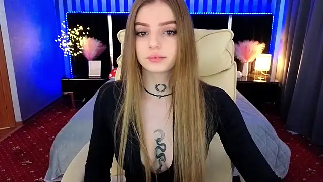 Snapshot of Lexi_Si chatting on April 20, 2026, 1:13 pm Lexi Si online show from April 20, 2026, 1:13 pm