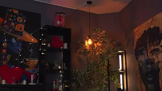 Evelyn Evyyy online show from March 19, 2026, 7:14 pm