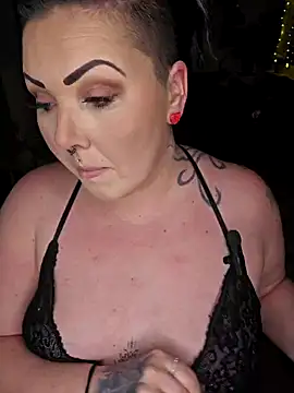 -BonnieBlack- online show from February 22, 2025, 8:20 pm