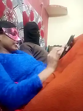 Very-Hot-Couple online show from January 19, 2025, 4:04 pm