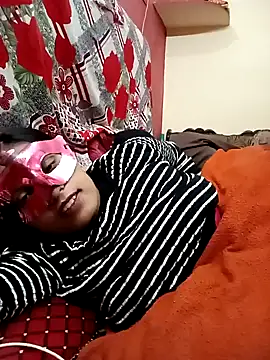 Very-Hot-Couple online show from January 17, 2025, 11:29 pm