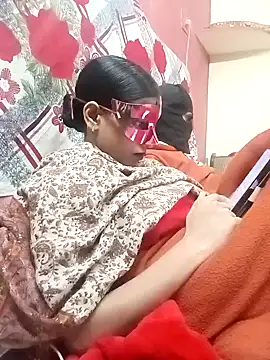 Very-Hot-Couple online show from January 20, 2025, 4:12 pm