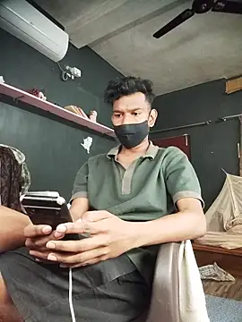 richardjames95 online show from February 10, 2026, 9:19 am