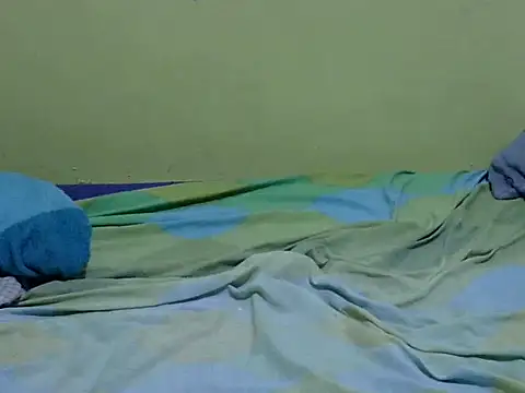 QUEEN-LIZ online show from September 21, 2025, 4:17 am