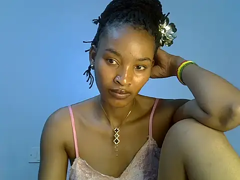 cute-alexis online show from November 26, 2025, 10:59 am