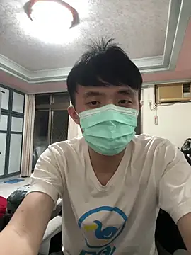 Snapshot of alan24014 chatting on February 3, 2026, 1:05 pm alan24014 online show from February 3, 2026, 1:05 pm