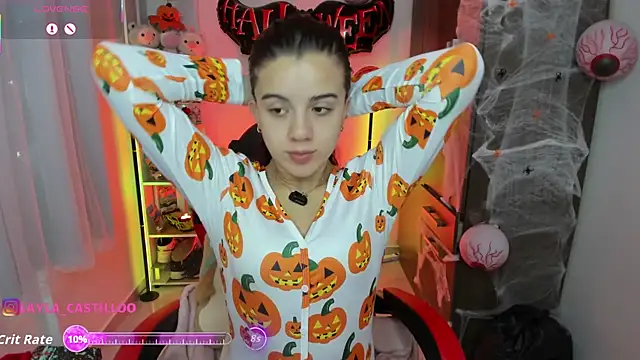 Layla castilloo online show from October 13, 2025, 11:45 am