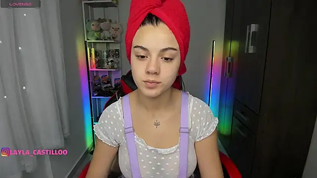 Layla castilloo online show from September 10, 2025, 2:27 pm