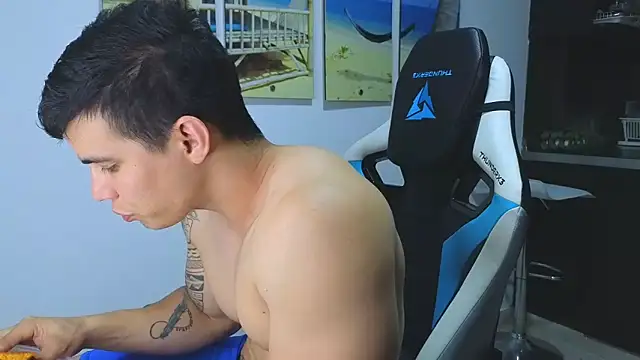 Ethanstill1 online show from February 16, 2025, 5:37 am