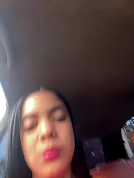 Snapshot of NAUGHTY_LITTLE_18 chatting on November 11, 2025, 10:26 pm NAUGHTY LITTLE 18 online show from November 11, 2025, 10:26 pm