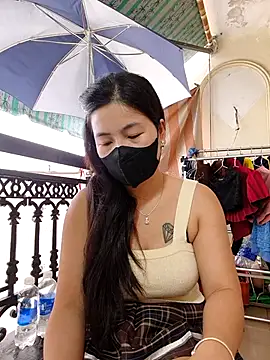 lyna bl online show from November 21, 2025, 1:48 am