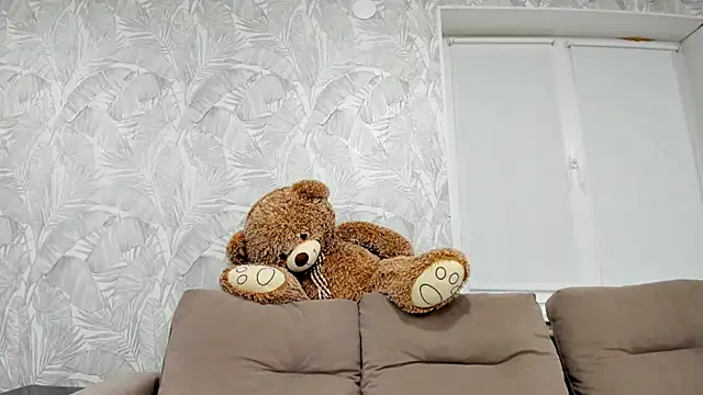 Karina sunny online show from March 17, 2025, 6:00 pm