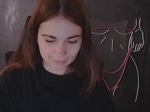 Loon Amore online show from September 24, 2025, 6:09 am