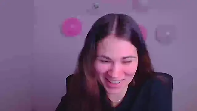 Loon Amore online show from February 12, 2025, 7:45 pm