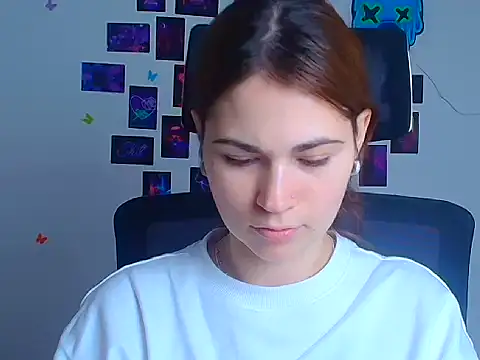 Loon Amore online show from November 18, 2025, 7:00 am