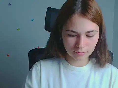 Loon Amore online show from October 11, 2025, 5:52 am