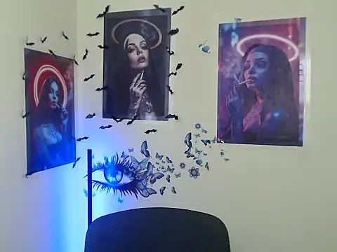 StrangerGi online show from November 21, 2025, 7:07 am