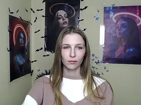 StrangerGi online show from March 10, 2025, 4:03 pm