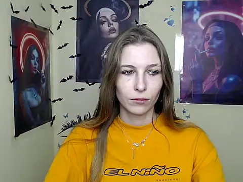 StrangerGi online show from March 6, 2025, 1:14 pm