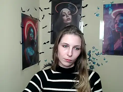 StrangerGi online show from March 13, 2025, 4:01 pm