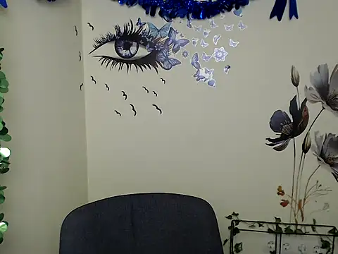 StrangerGi online show from February 21, 2025, 4:05 pm