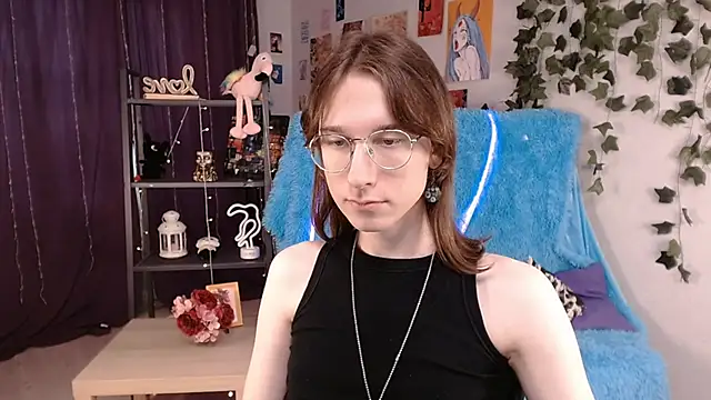 Hermione Reid online show from January 25, 2025, 10:29 am