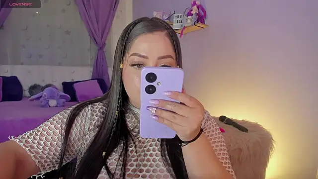 Snapshot of dennisbonnet_ chatting on January 16, 2025, 2:41 am dennisbonnet online show from January 16, 2025, 2:41 am