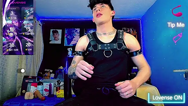 thiagomurphyy online show from October 30, 2025, 11:45 pm