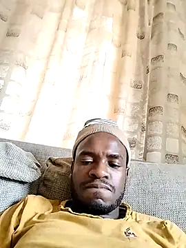 Snapshot of mznsi chatting on March 19, 2026, 8:25 am mznsi online show from March 19, 2026, 8:25 am