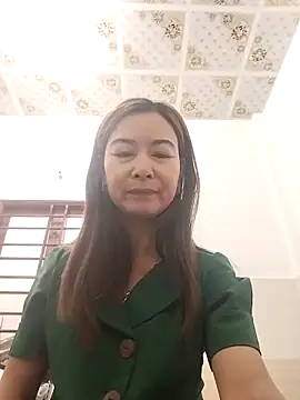 Sexy-ladyboobs20 online show from March 21, 2025, 12:51 am